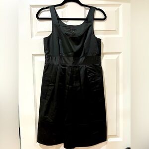 Woman’s Theory Black Pocket baby doll dress